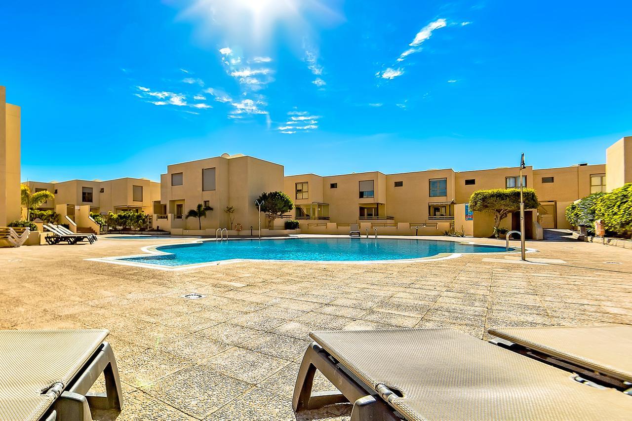 Апартаменты Family Townhouse Ла-Техита Экстерьер фото