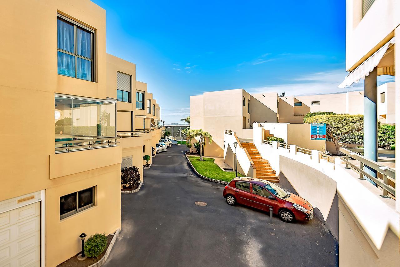 Апартаменты Family Townhouse Ла-Техита Экстерьер фото