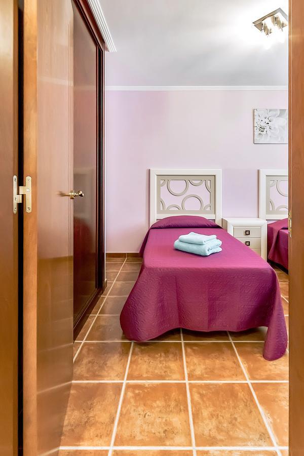 Апартаменты Family Townhouse Ла-Техита Экстерьер фото