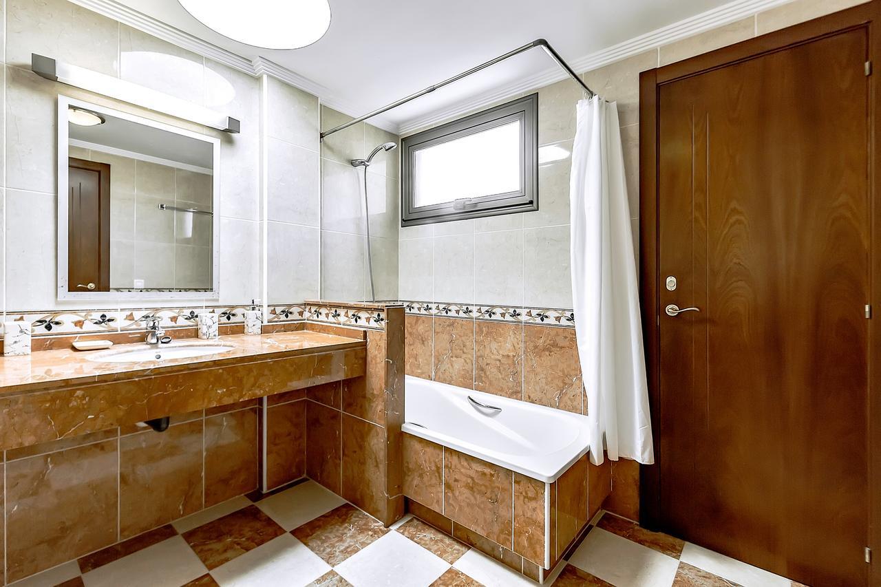 Апартаменты Family Townhouse Ла-Техита Экстерьер фото
